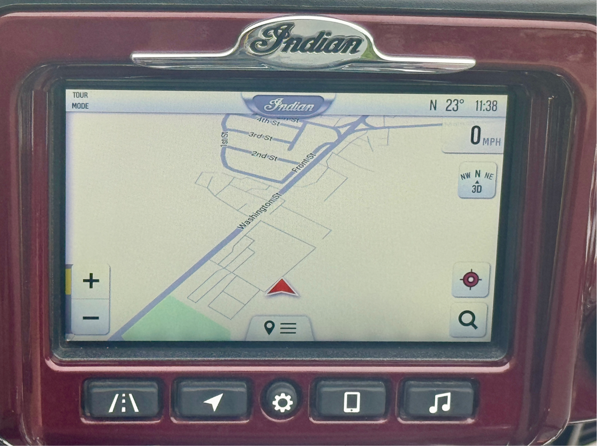 2022 Indian Motorcycle Roadmaster® in Foxboro, Massachusetts - Photo 2