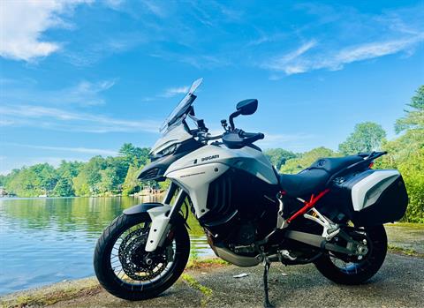 2024 Ducati Multistrada V4 S Travel & Radar in Foxboro, Massachusetts - Photo 17