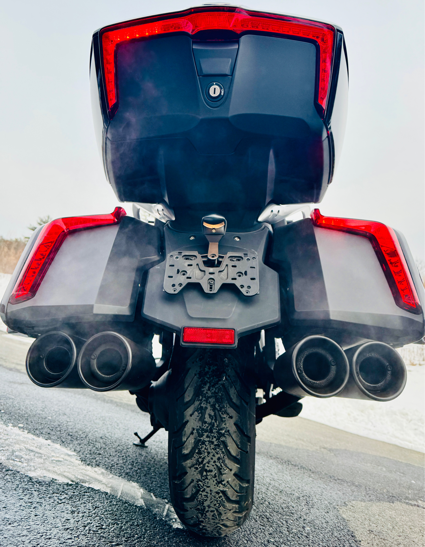 2018 BMW K 1600 Grand America in Foxboro, Massachusetts - Photo 6