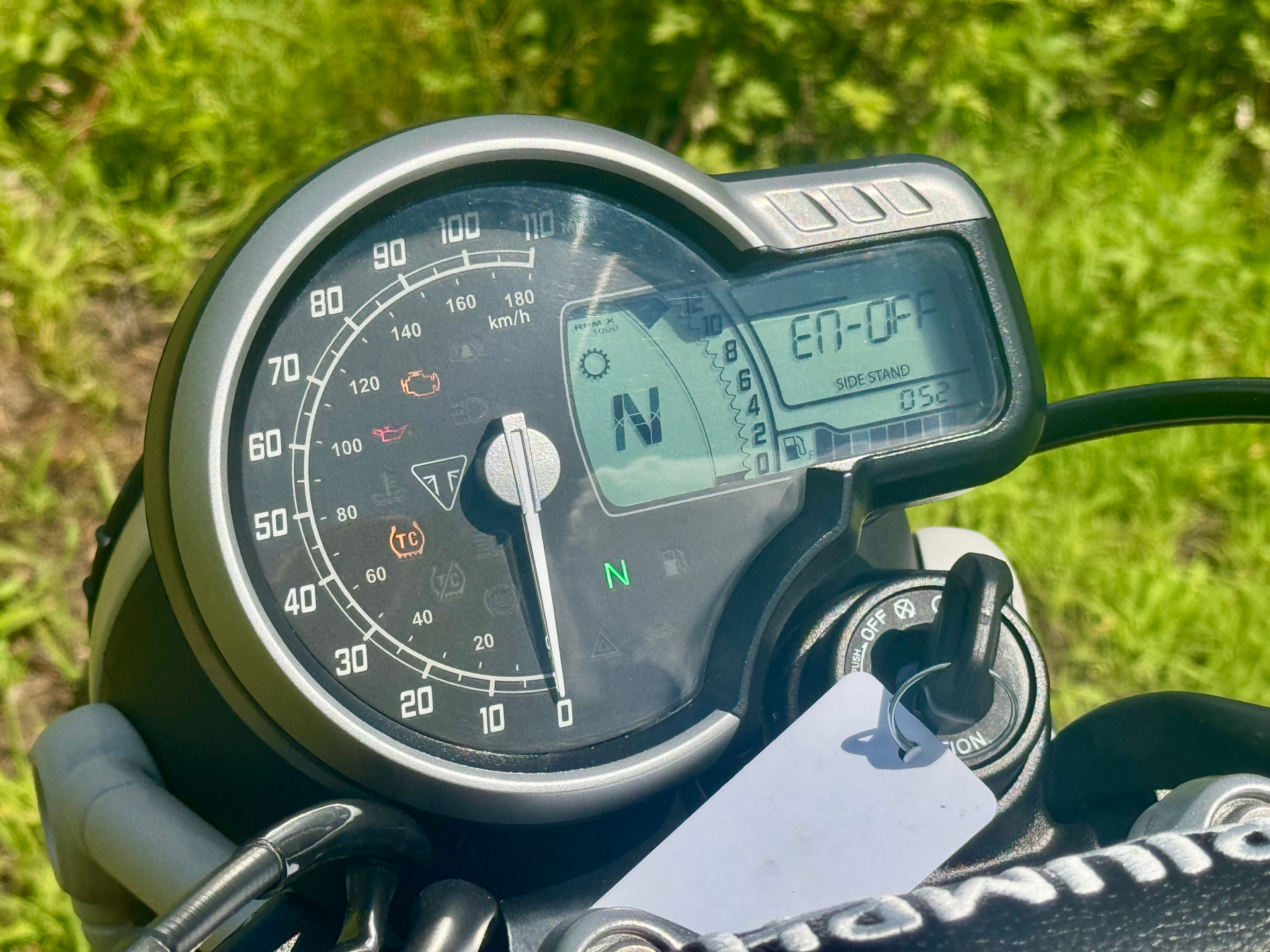 2025 Triumph Scrambler 400 X in Foxboro, Massachusetts - Photo 18
