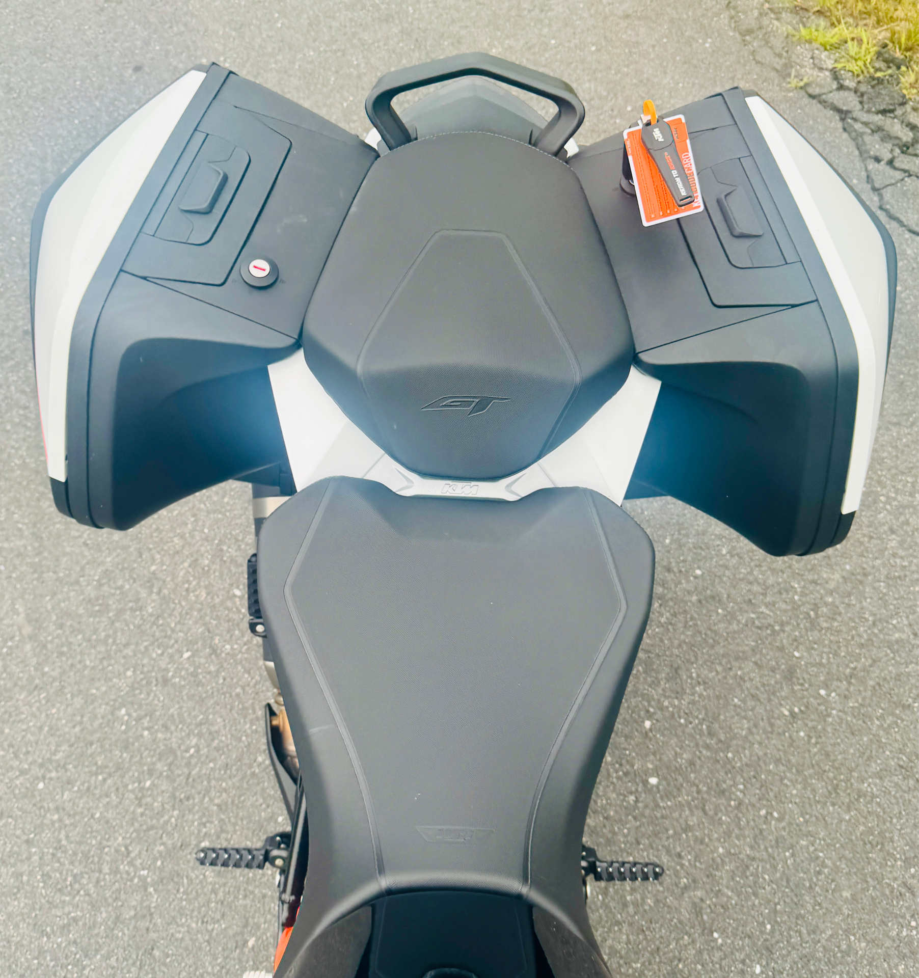 2019 KTM 1290 Super Duke GT in Foxboro, Massachusetts - Photo 20