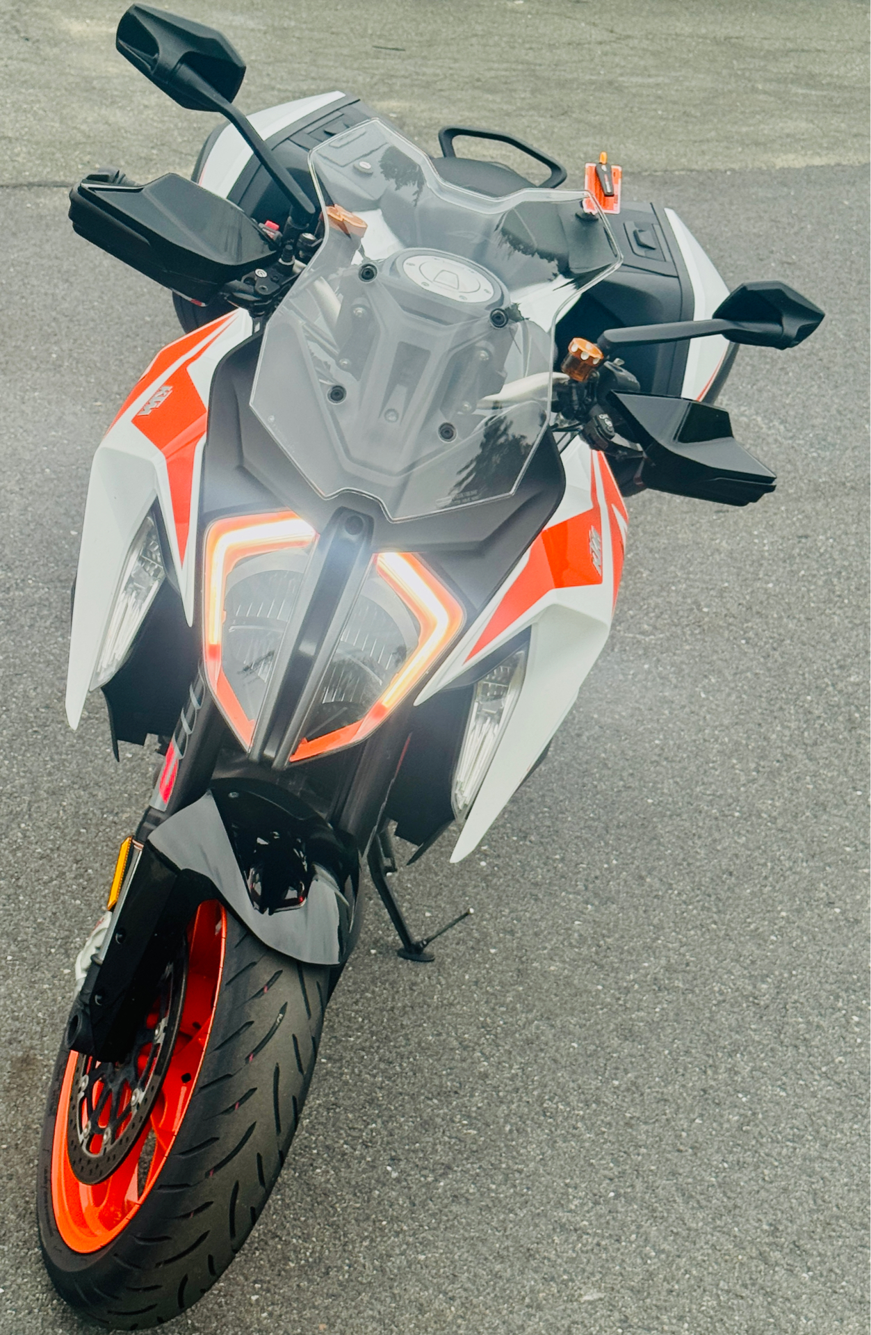2019 KTM 1290 Super Duke GT in Foxboro, Massachusetts - Photo 9