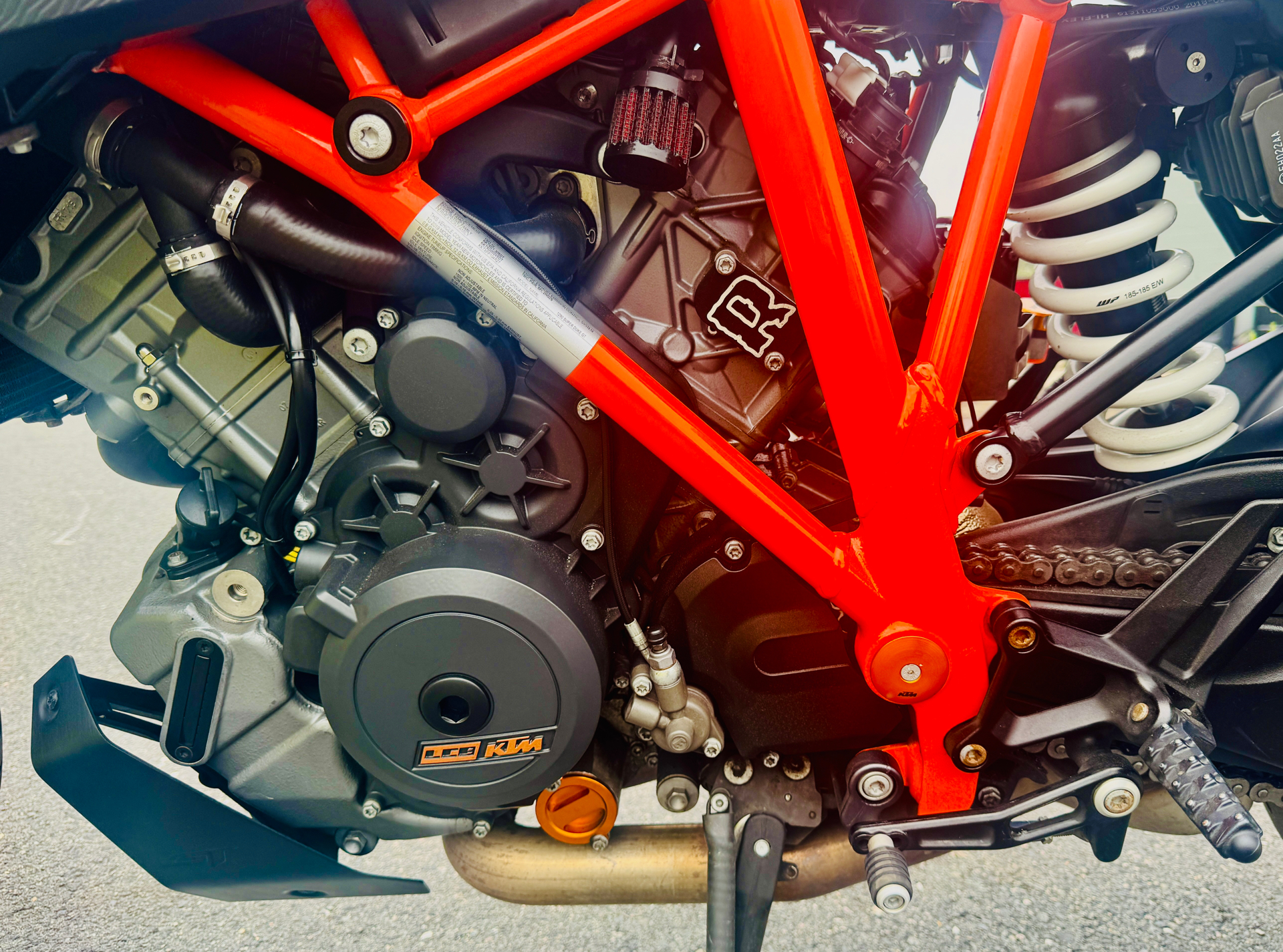 2019 KTM 1290 Super Duke GT in Foxboro, Massachusetts - Photo 21