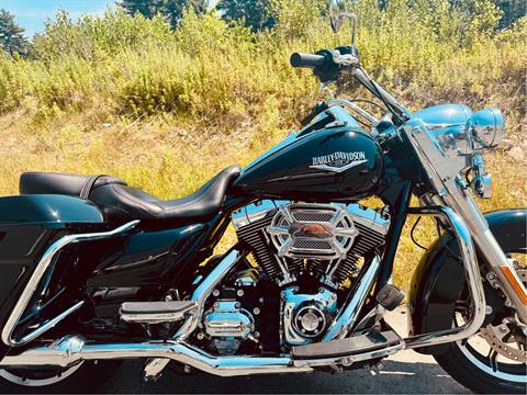 2014 Harley-Davidson Road King® in Foxboro, Massachusetts - Photo 9