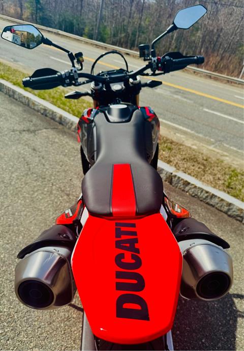 2025 Ducati Hypermotard 698 Mono RVE in Foxboro, Massachusetts - Photo 4