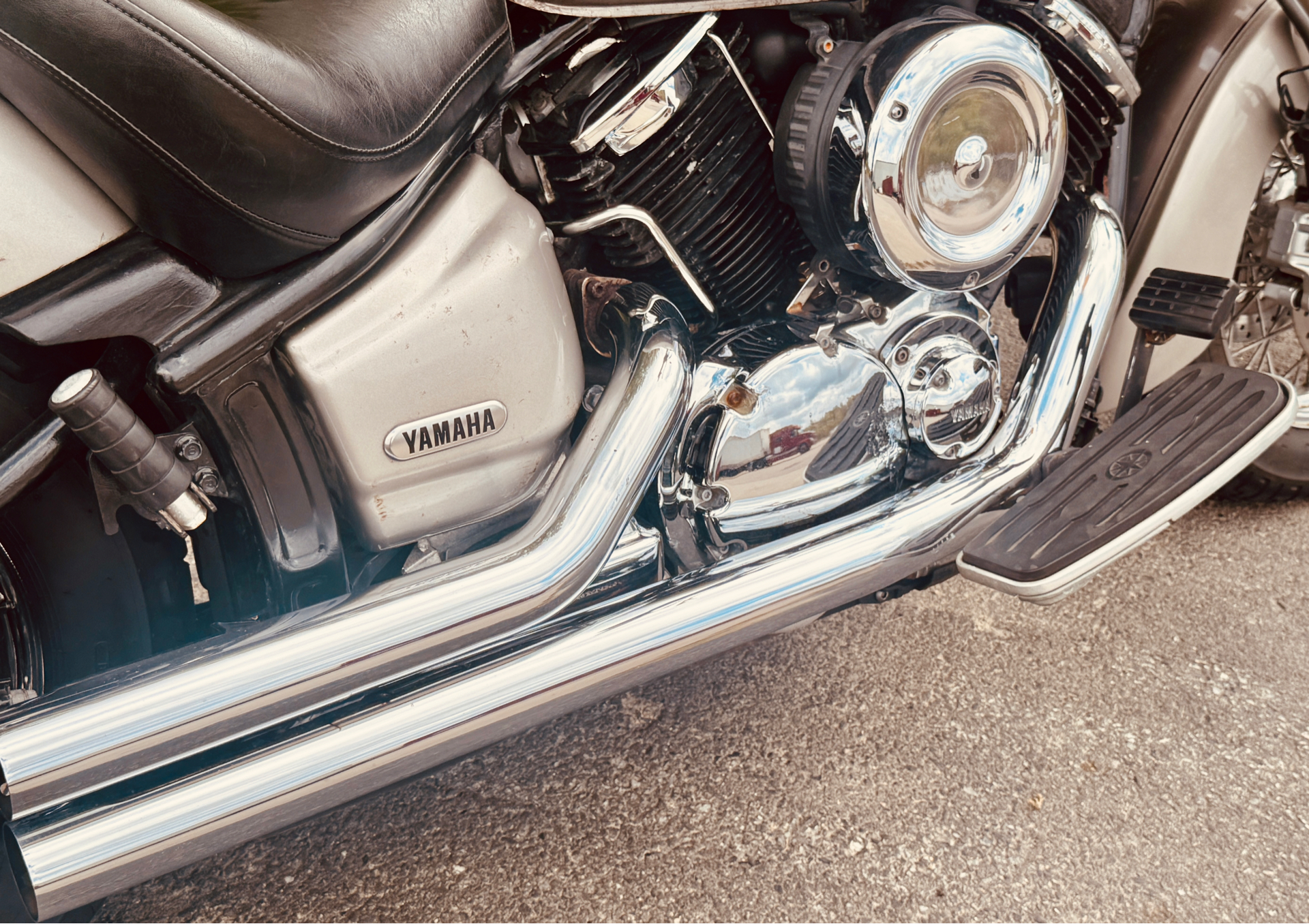 2002 Yamaha V Star 1100 Classic in Foxboro, Massachusetts - Photo 2