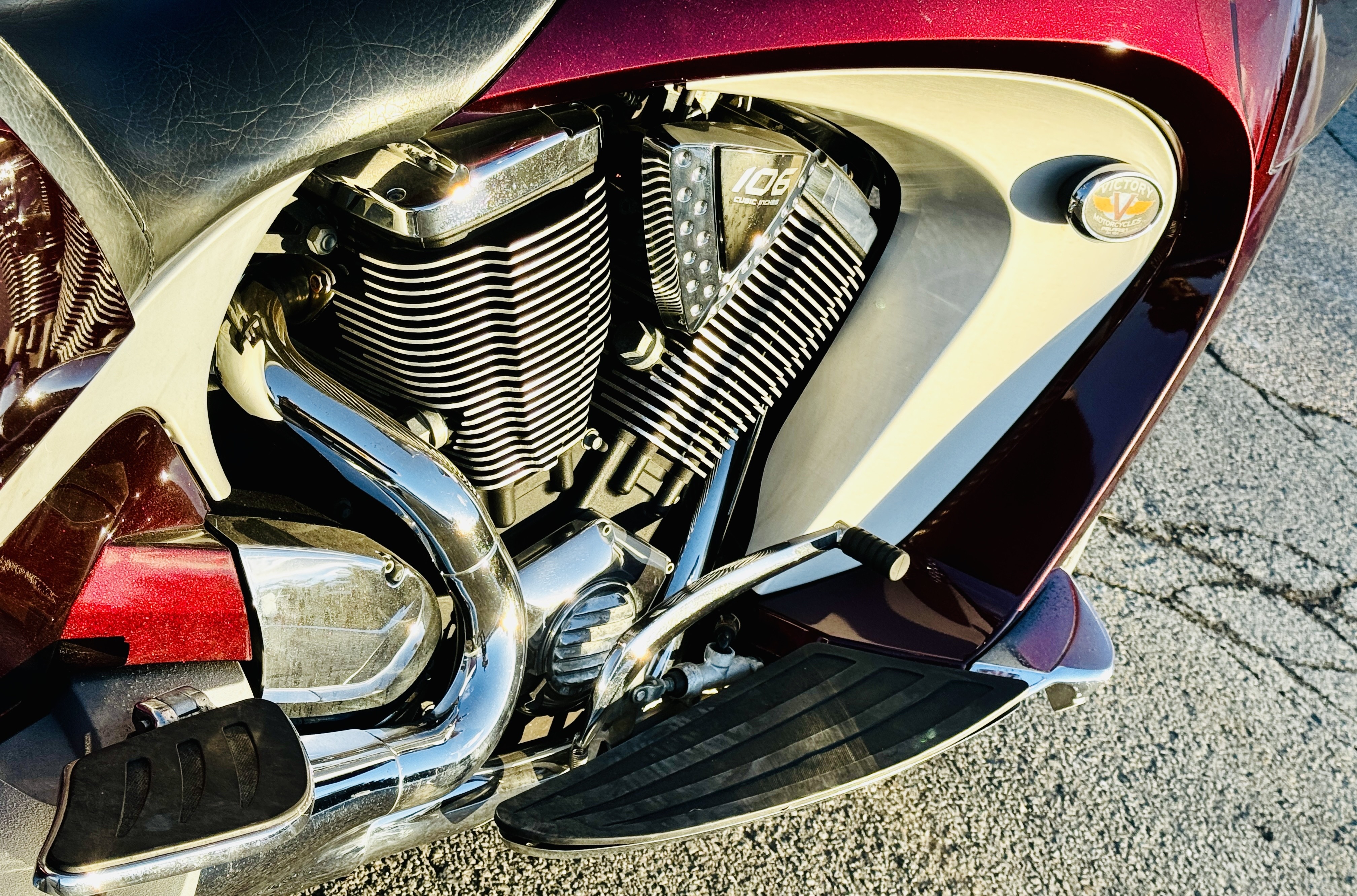 Used 2008 Victory Vision Tour Premium Midnight Cherry Motorcycles
