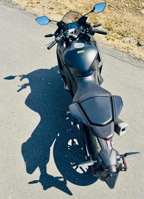 2025 Yamaha YZF-R3 in Foxboro, Massachusetts - Photo 5
