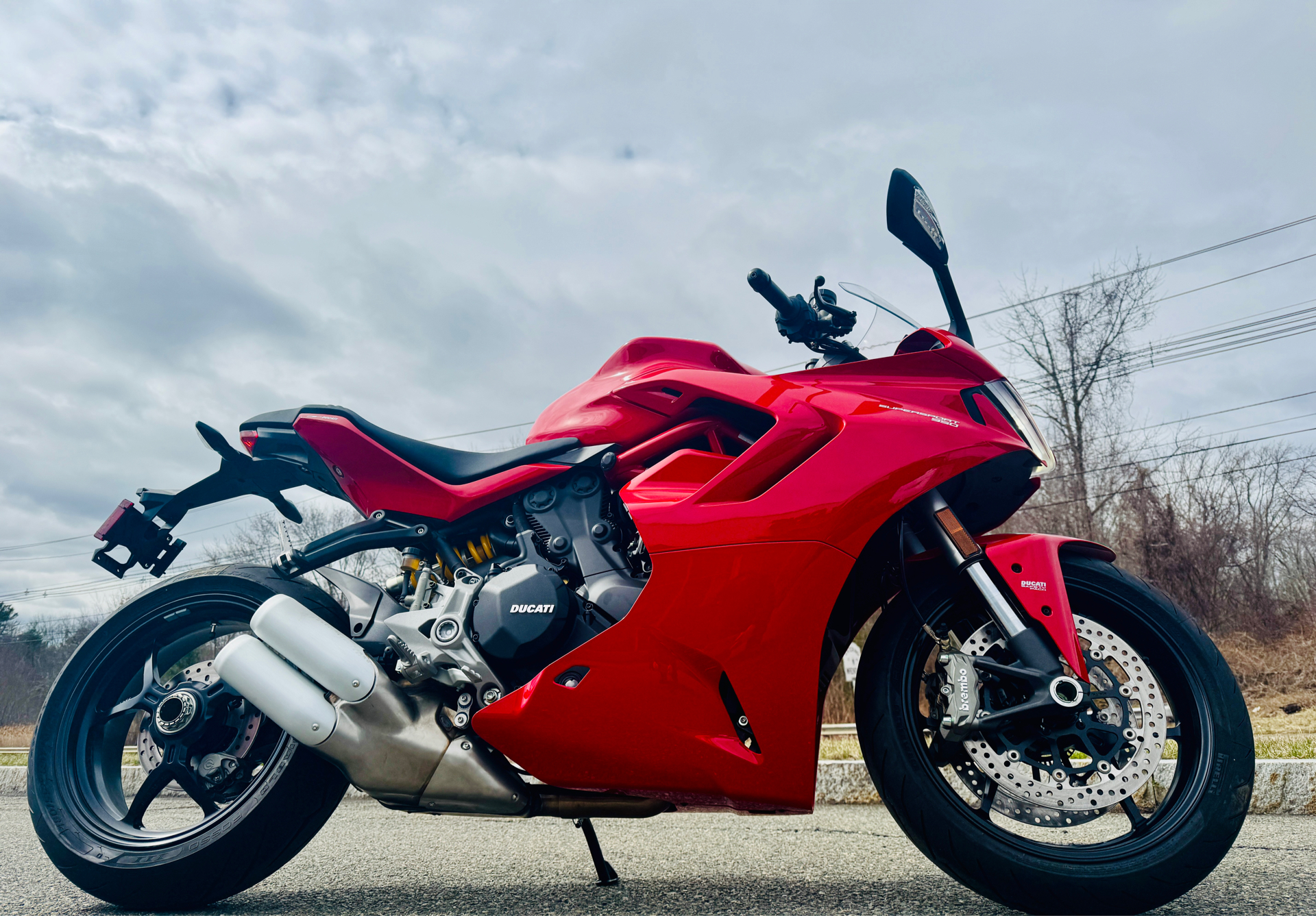 2024 Ducati SuperSport 950 in Foxboro, Massachusetts - Photo 23