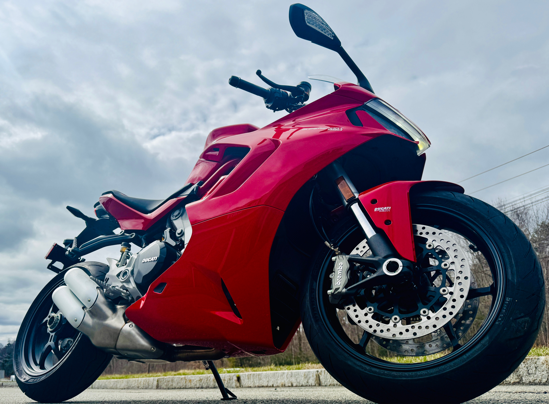 2024 Ducati SuperSport 950 in Foxboro, Massachusetts - Photo 17