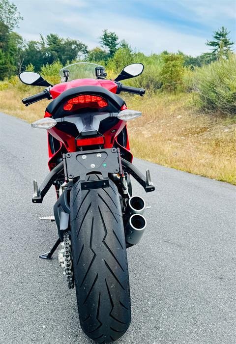 2024 Ducati SuperSport 950 in Foxboro, Massachusetts - Photo 15