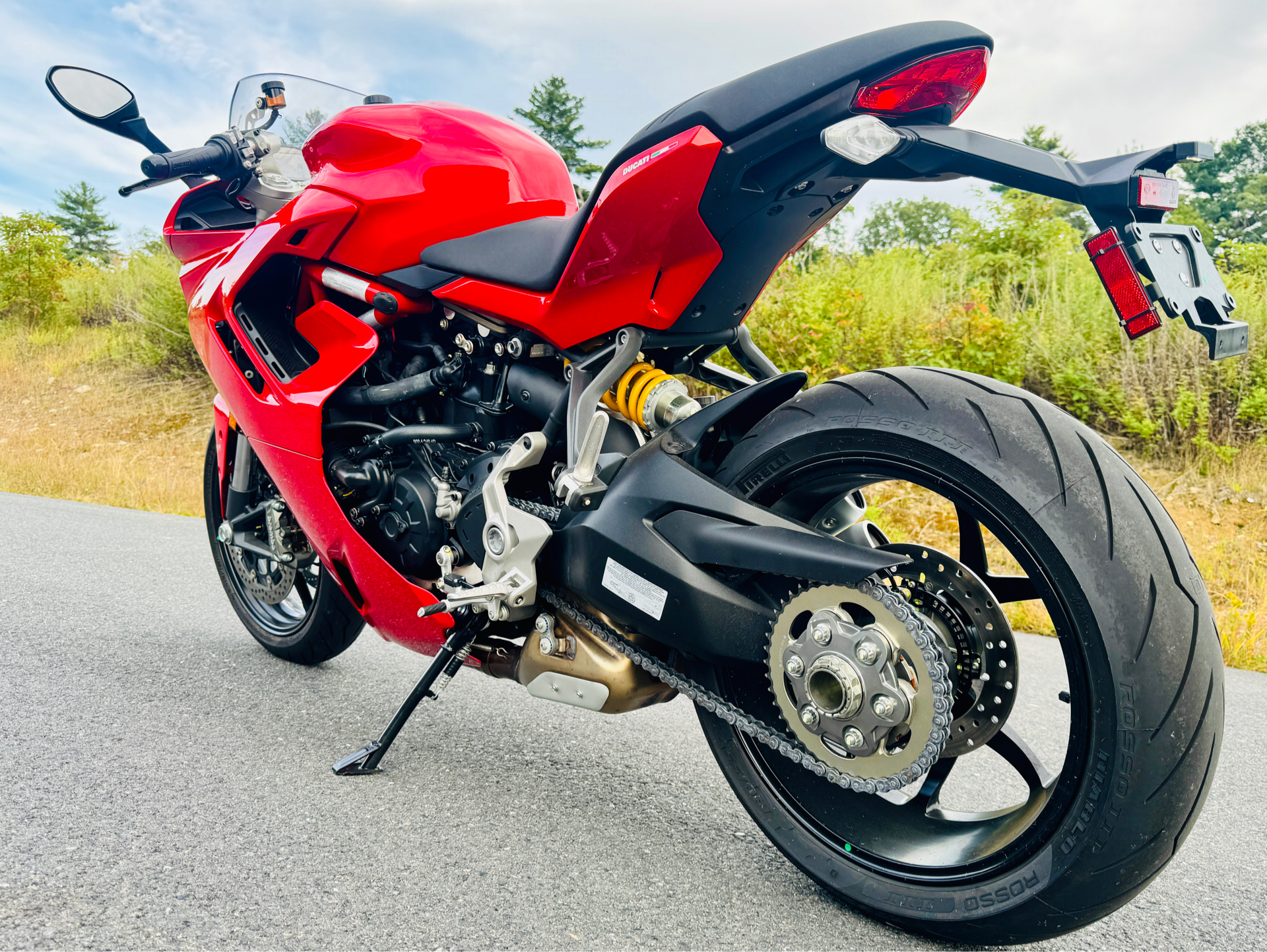 2024 Ducati SuperSport 950 in Foxboro, Massachusetts - Photo 5