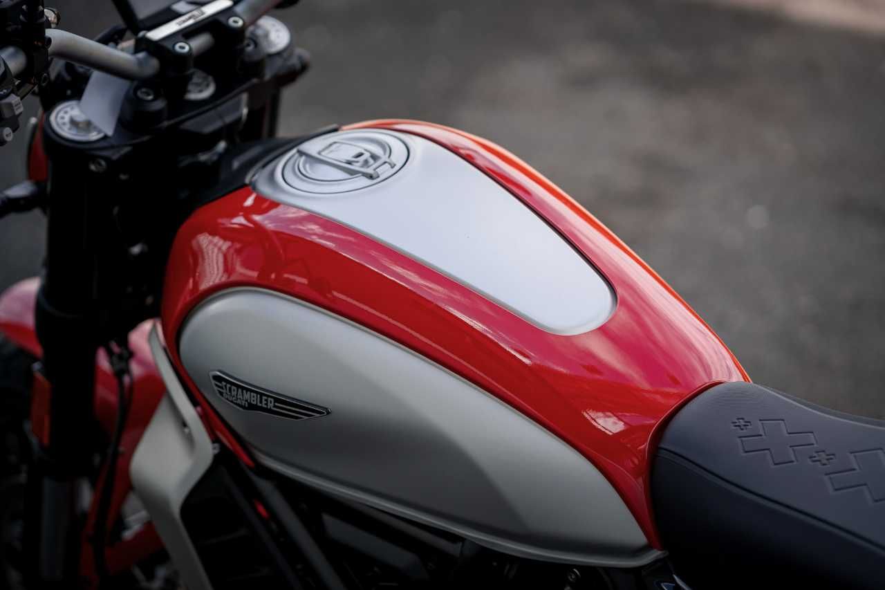 2023 Ducati Scrambler Icon in Foxboro, Massachusetts - Photo 17