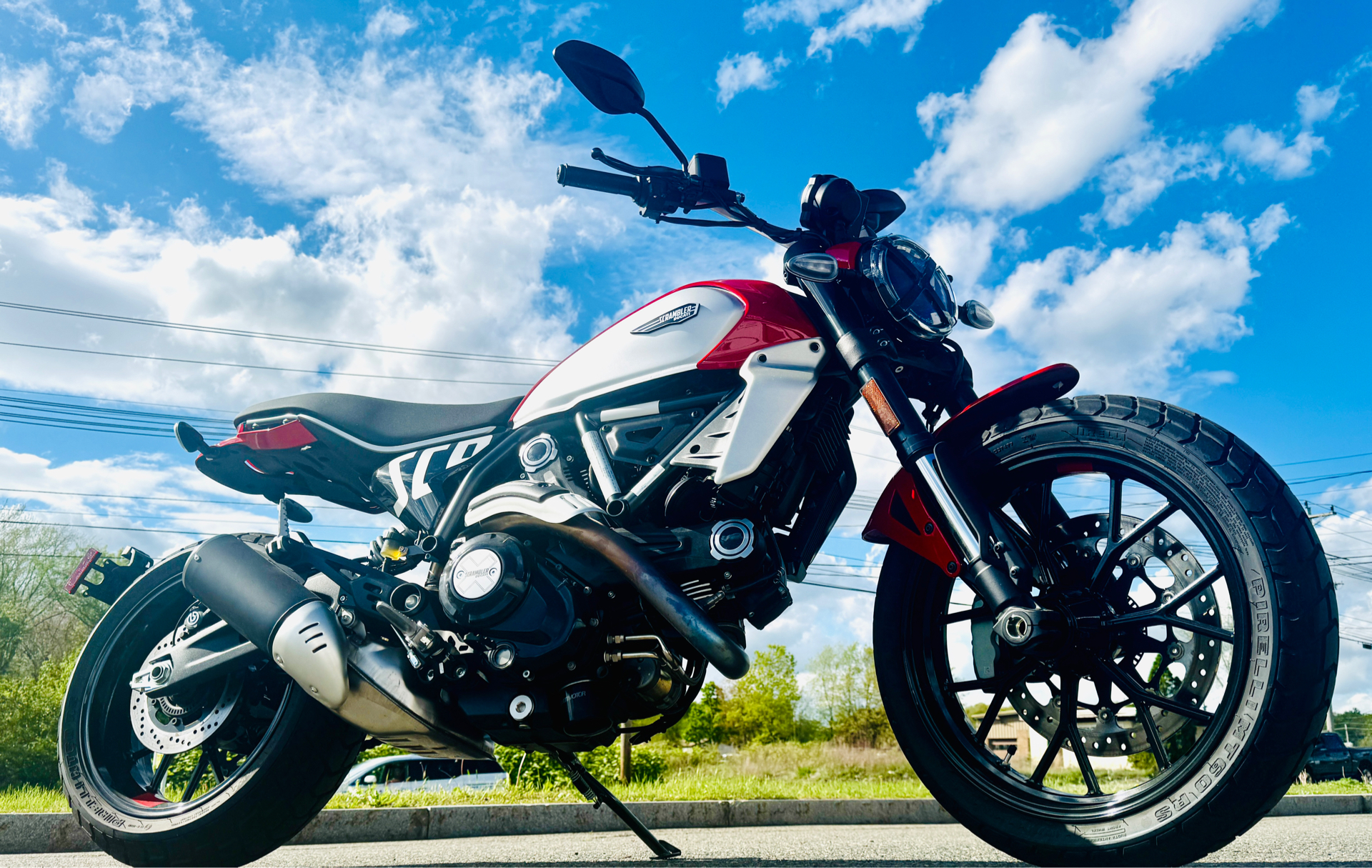 2023 Ducati Scrambler Icon in Foxboro, Massachusetts - Photo 13