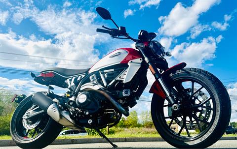 2023 Ducati Scrambler Icon in Foxboro, Massachusetts - Photo 13