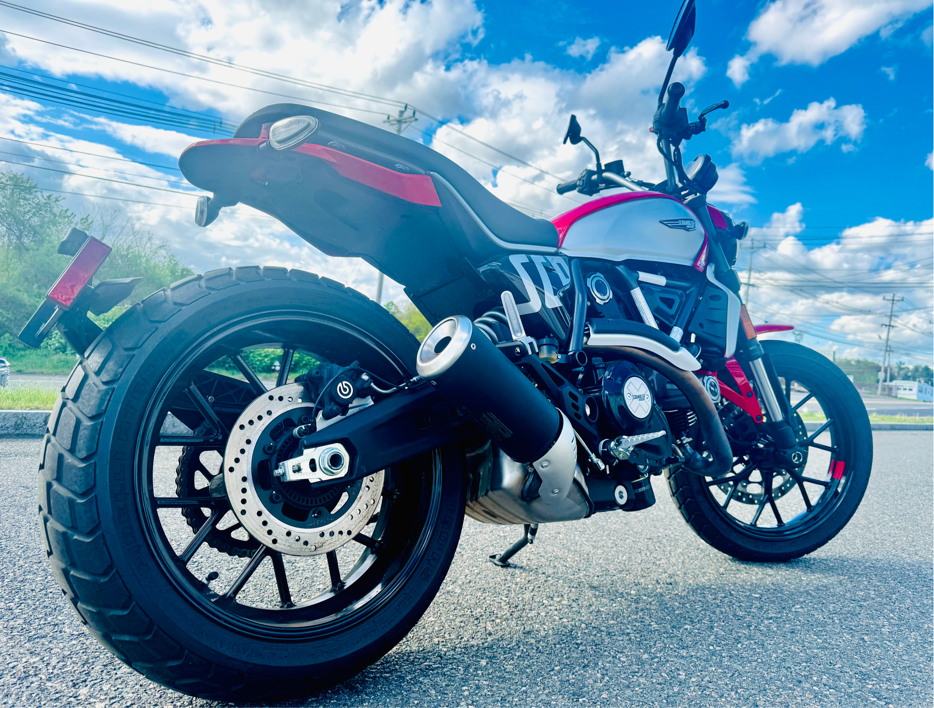 2023 Ducati Scrambler Icon in Foxboro, Massachusetts - Photo 5