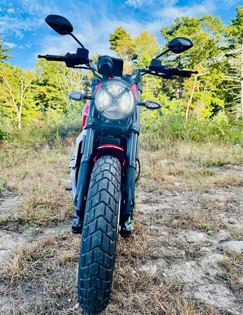 2023 Ducati Scrambler Icon in Foxboro, Massachusetts - Photo 13