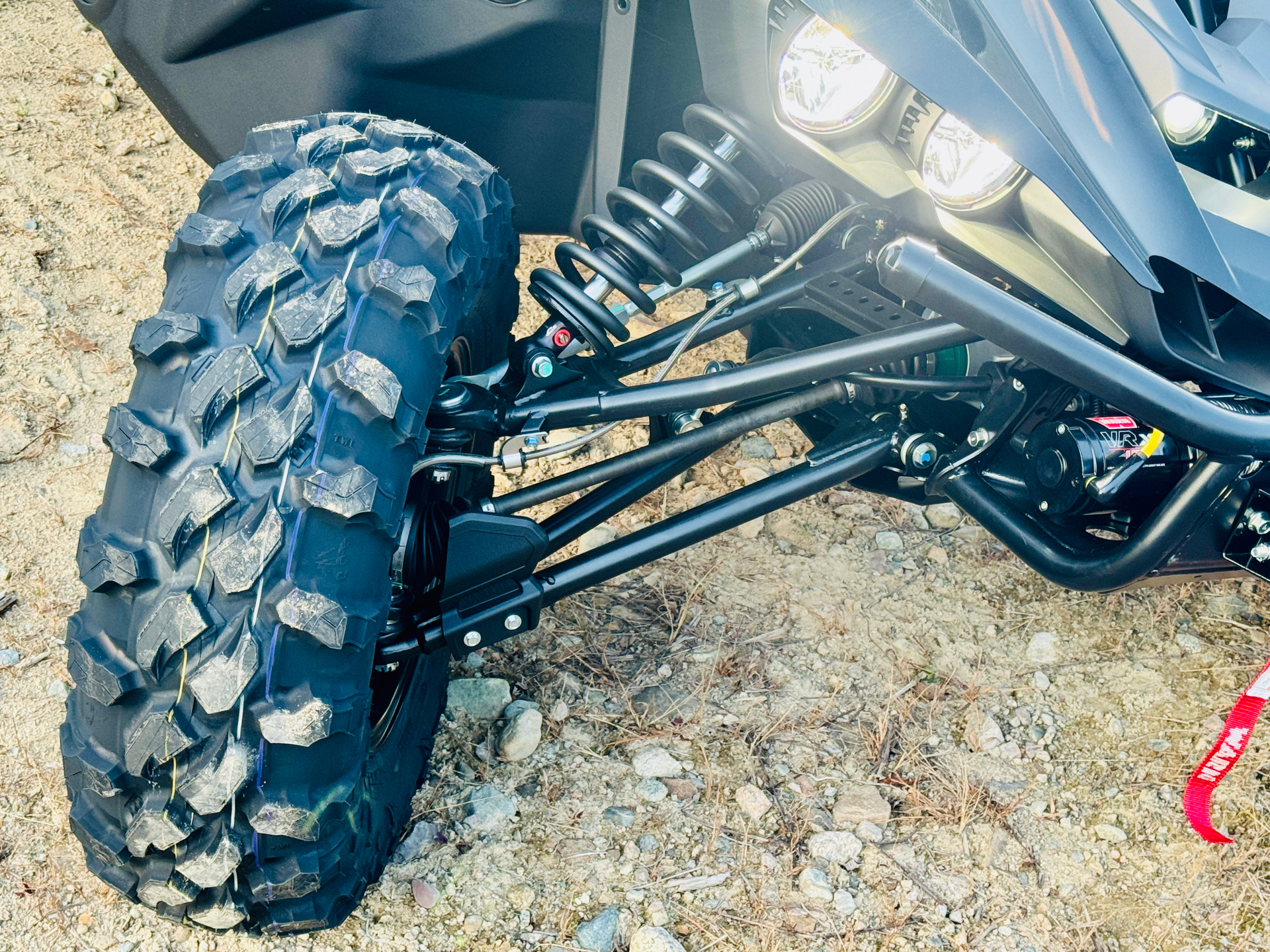 2025 Yamaha YXZ1000R SS XT-R in Foxboro, Massachusetts - Photo 18