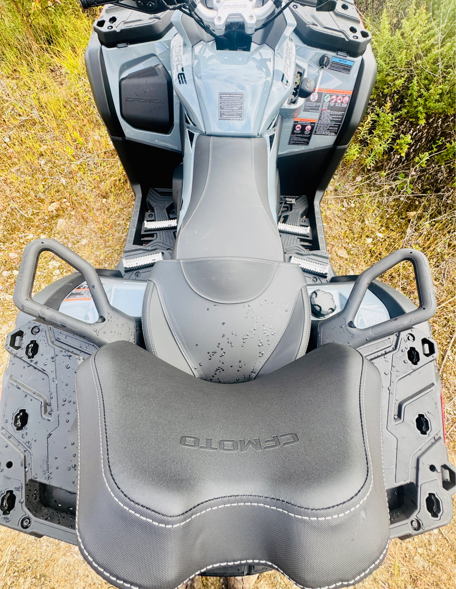 2025 CFMOTO CForce 800 Touring in Foxboro, Massachusetts - Photo 2