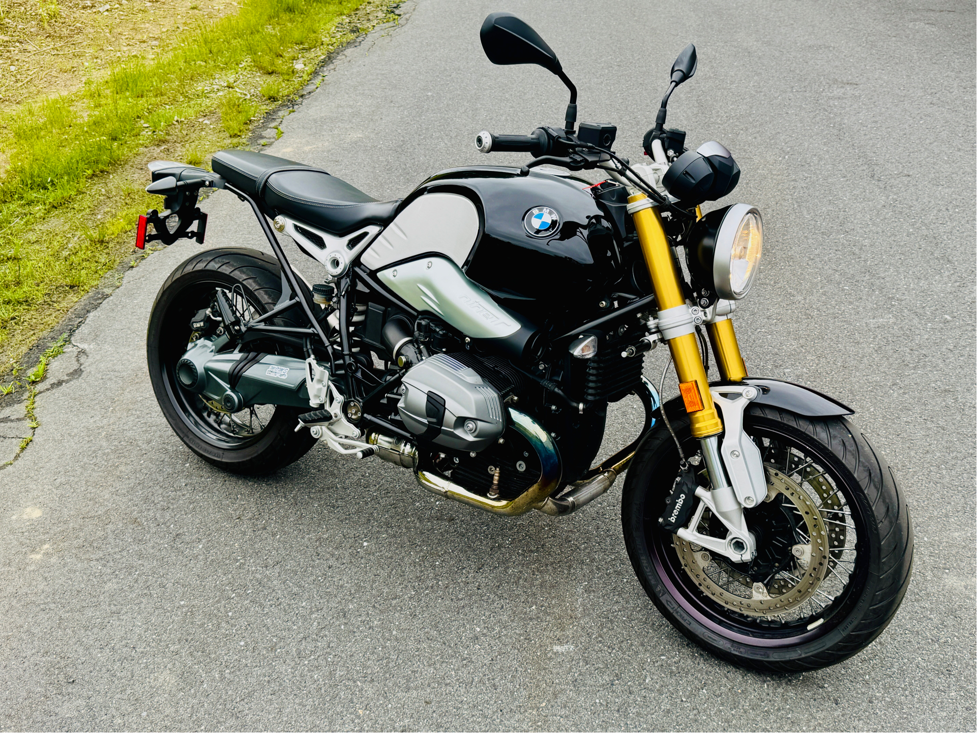 2015 BMW R nineT in Foxboro, Massachusetts - Photo 3