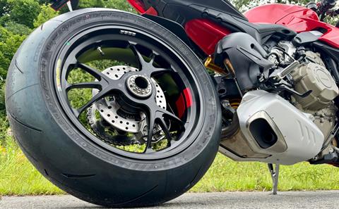 2024 Ducati Streetfighter V4 S in Foxboro, Massachusetts - Photo 12
