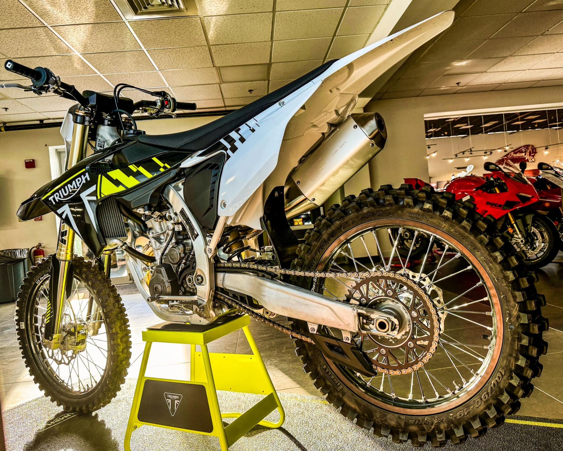 2024 Triumph TF 250-X in Foxboro, Massachusetts - Photo 18