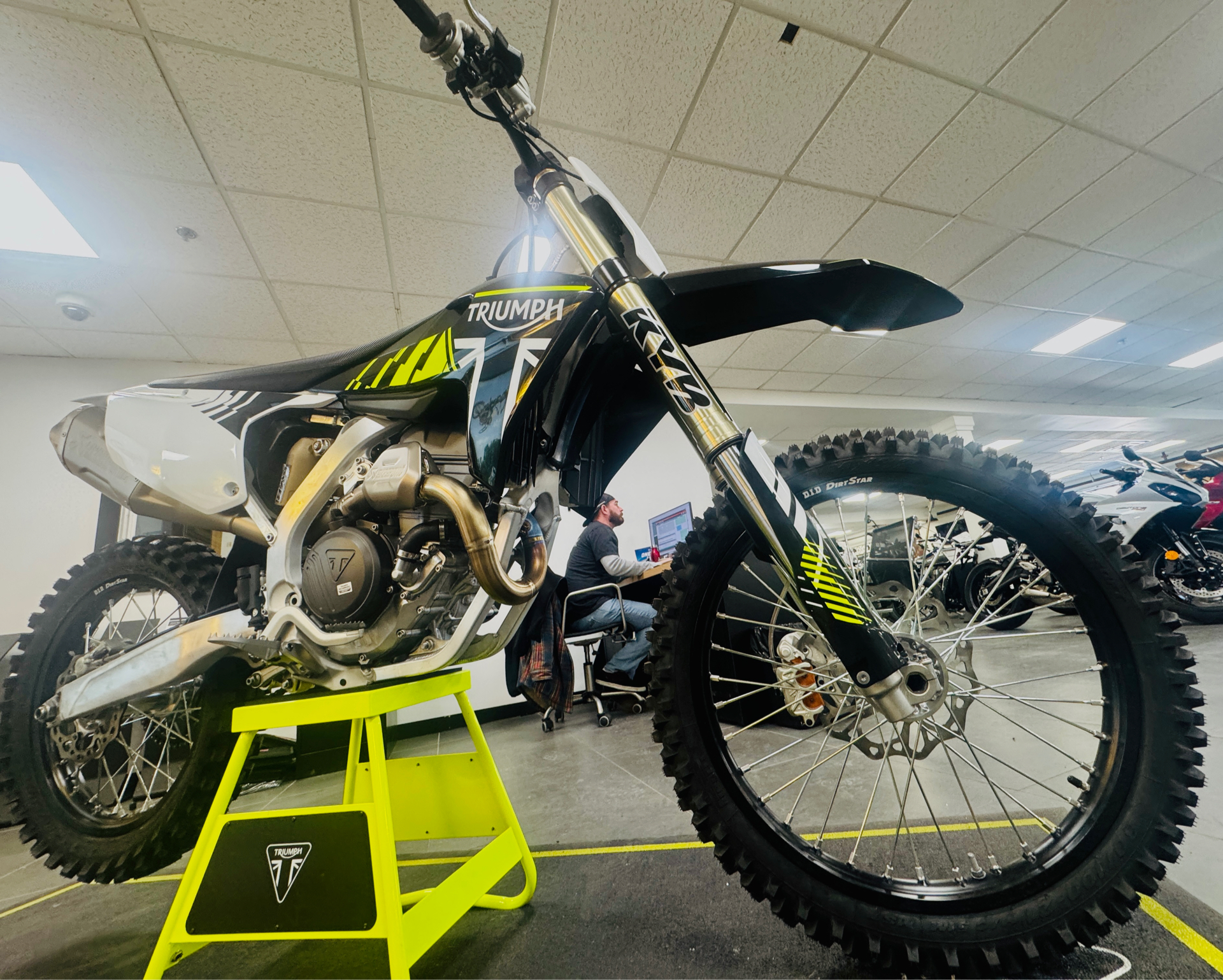 2024 Triumph TF 250-X in Foxboro, Massachusetts - Photo 8