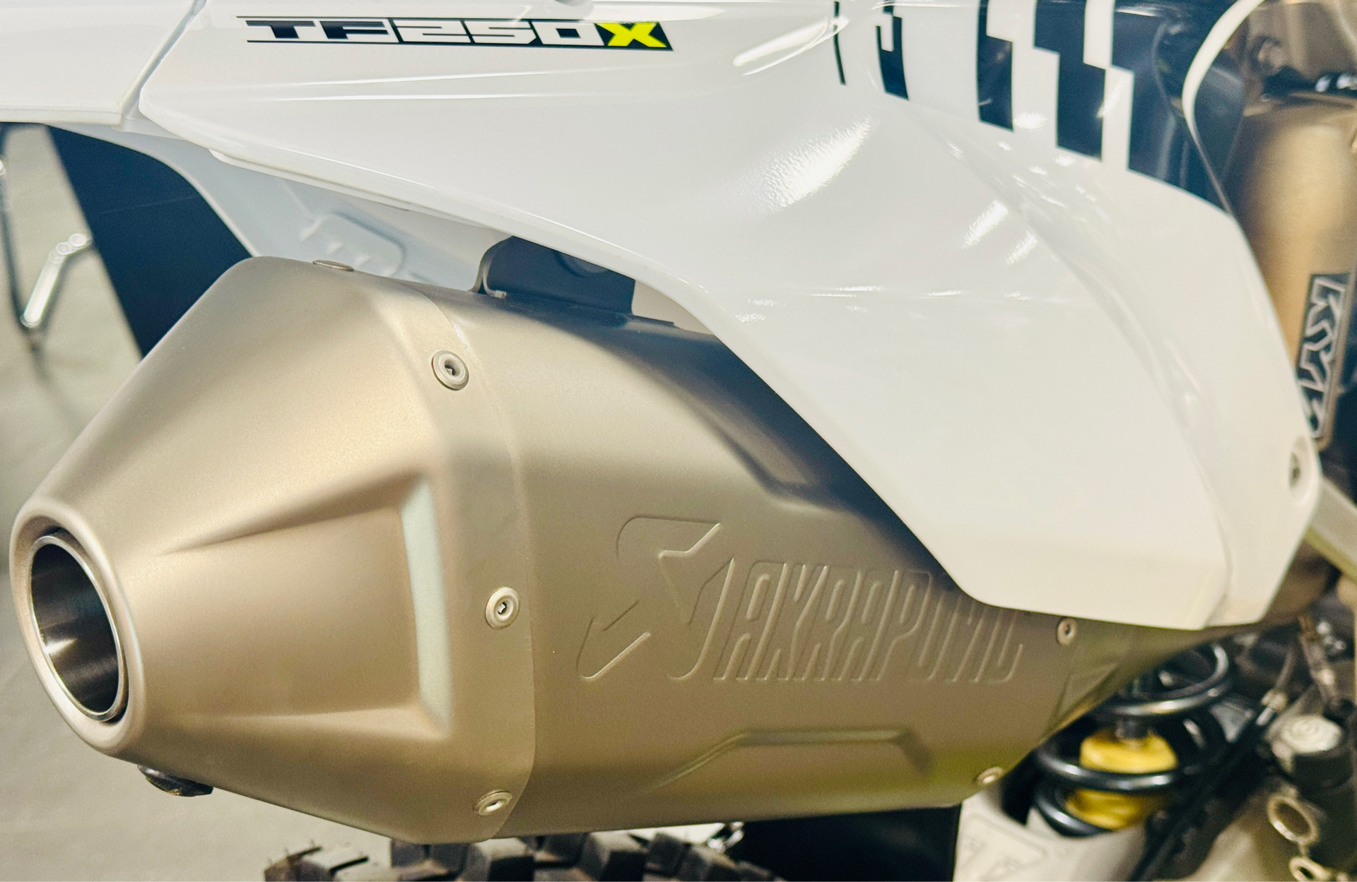 2024 Triumph TF 250-X in Foxboro, Massachusetts - Photo 3