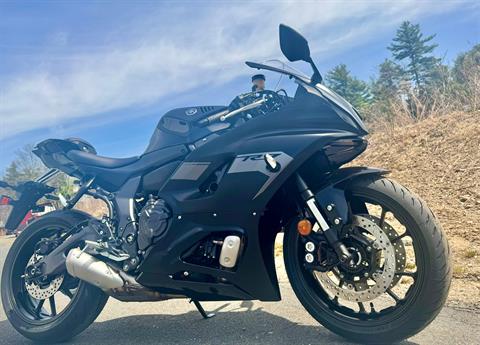 2025 Yamaha YZF-R7 in Foxboro, Massachusetts - Photo 22