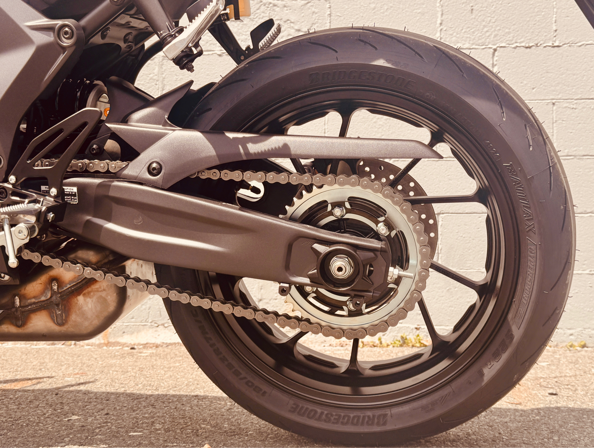 2025 Yamaha YZF-R7 in Foxboro, Massachusetts - Photo 12