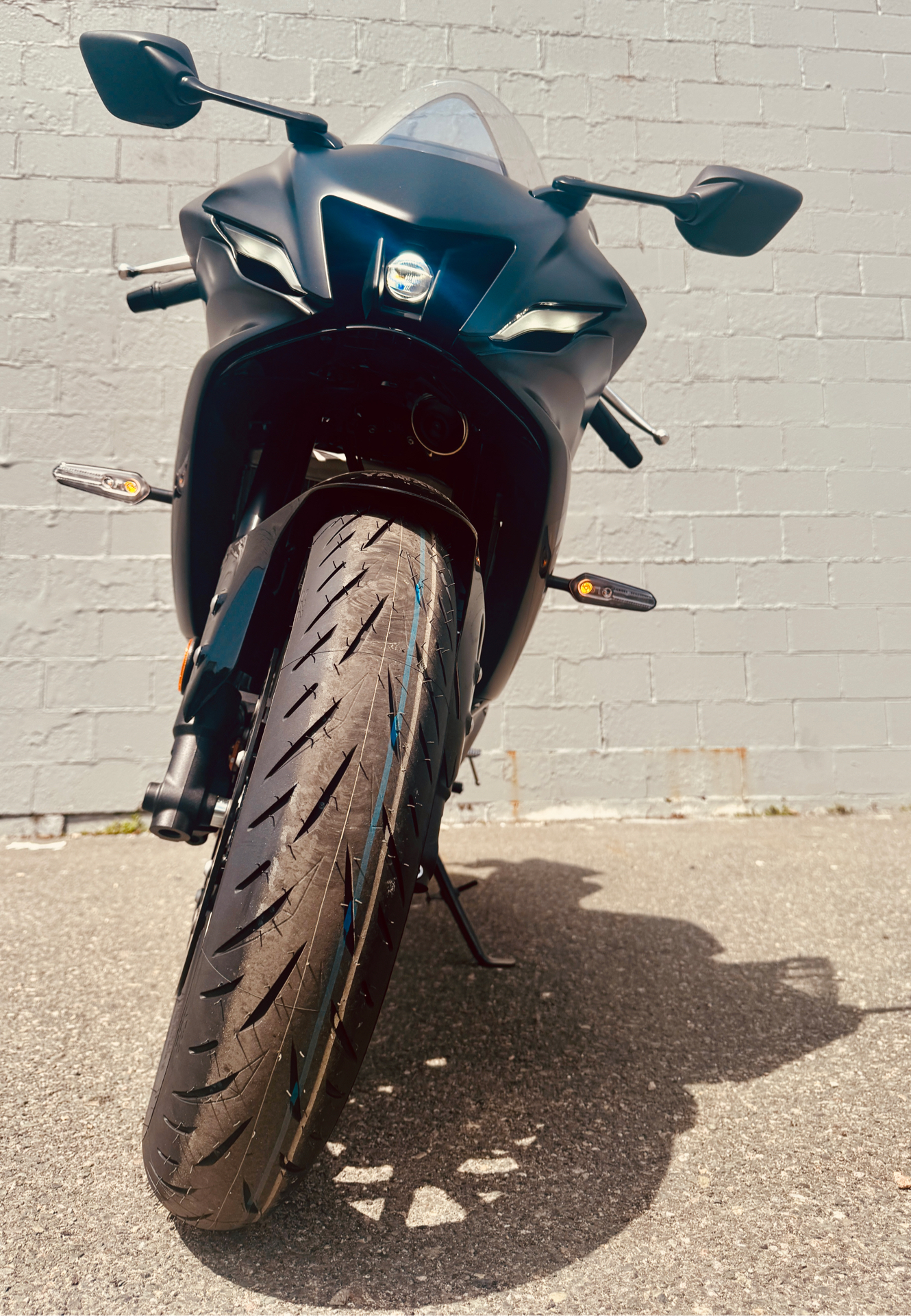 2025 Yamaha YZF-R7 in Foxboro, Massachusetts - Photo 11