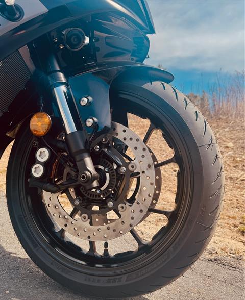 2025 Yamaha YZF-R7 in Foxboro, Massachusetts - Photo 20