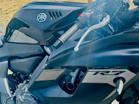 2025 Yamaha YZF-R7 in Foxboro, Massachusetts - Photo 17