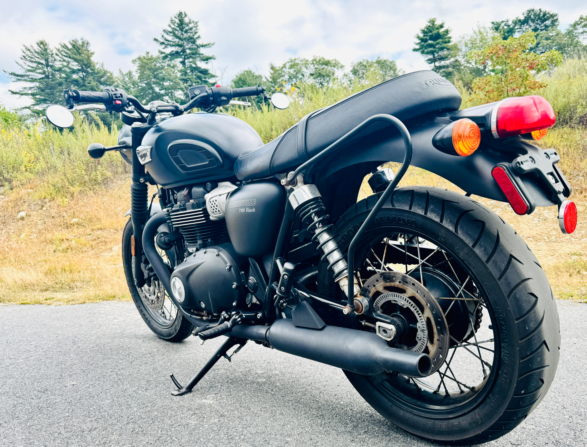 2017 Triumph Bonneville T100 Black in Foxboro, Massachusetts - Photo 9