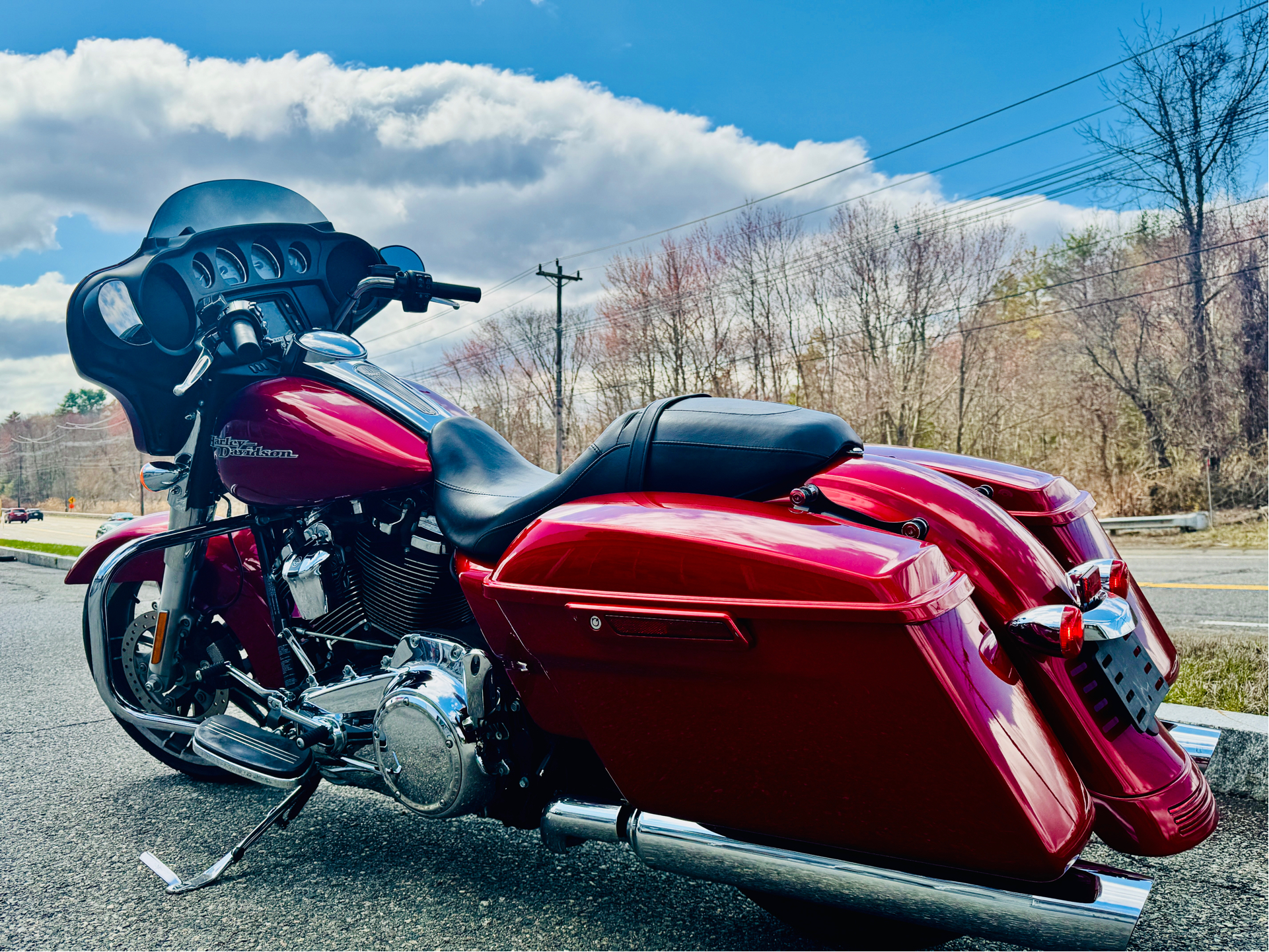 2018 Harley-Davidson Street Glide® in Foxboro, Massachusetts - Photo 7