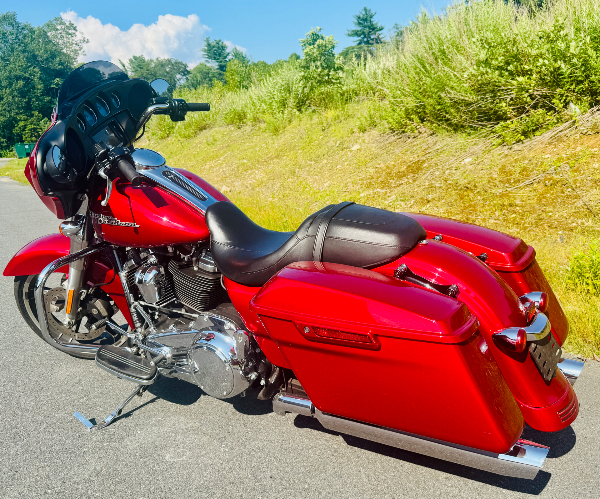 2018 Harley-Davidson Street Glide® in Foxboro, Massachusetts - Photo 7