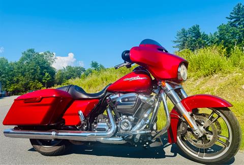 2018 Harley-Davidson Street Glide® in Foxboro, Massachusetts - Photo 3