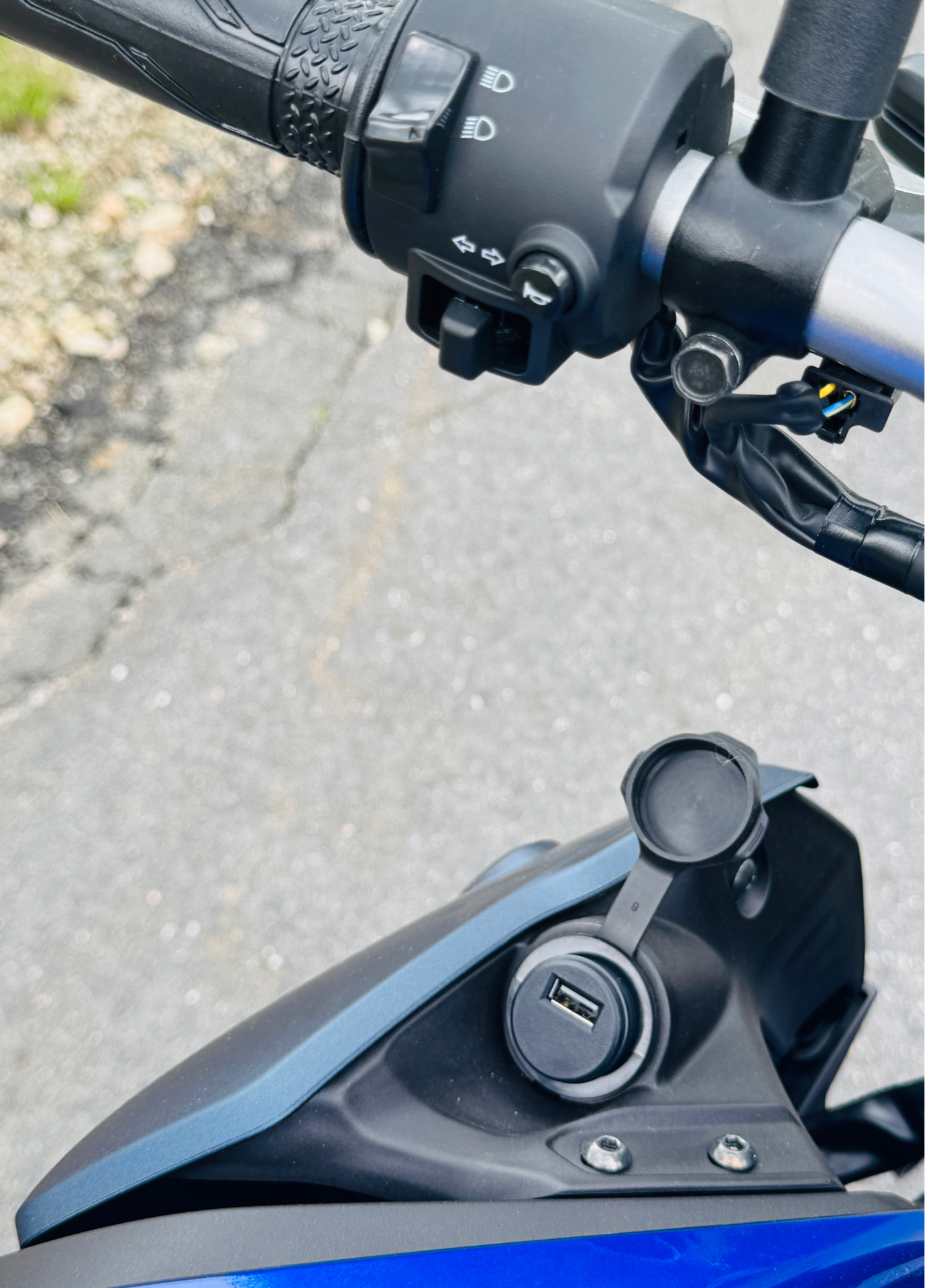 2025 Yamaha MT-03 in Foxboro, Massachusetts - Photo 8