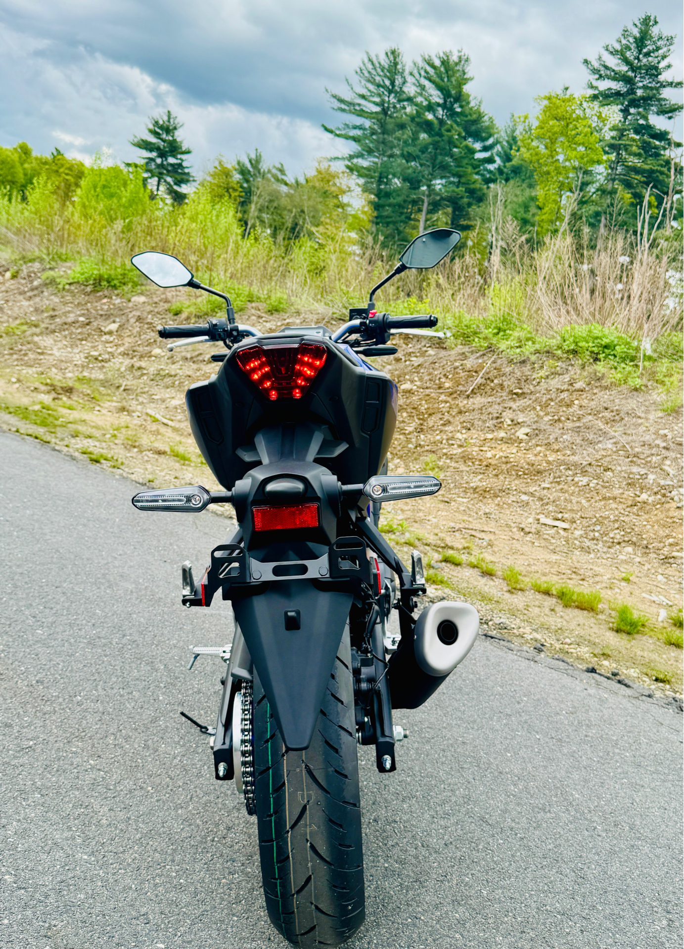 2025 Yamaha MT-03 in Foxboro, Massachusetts - Photo 11