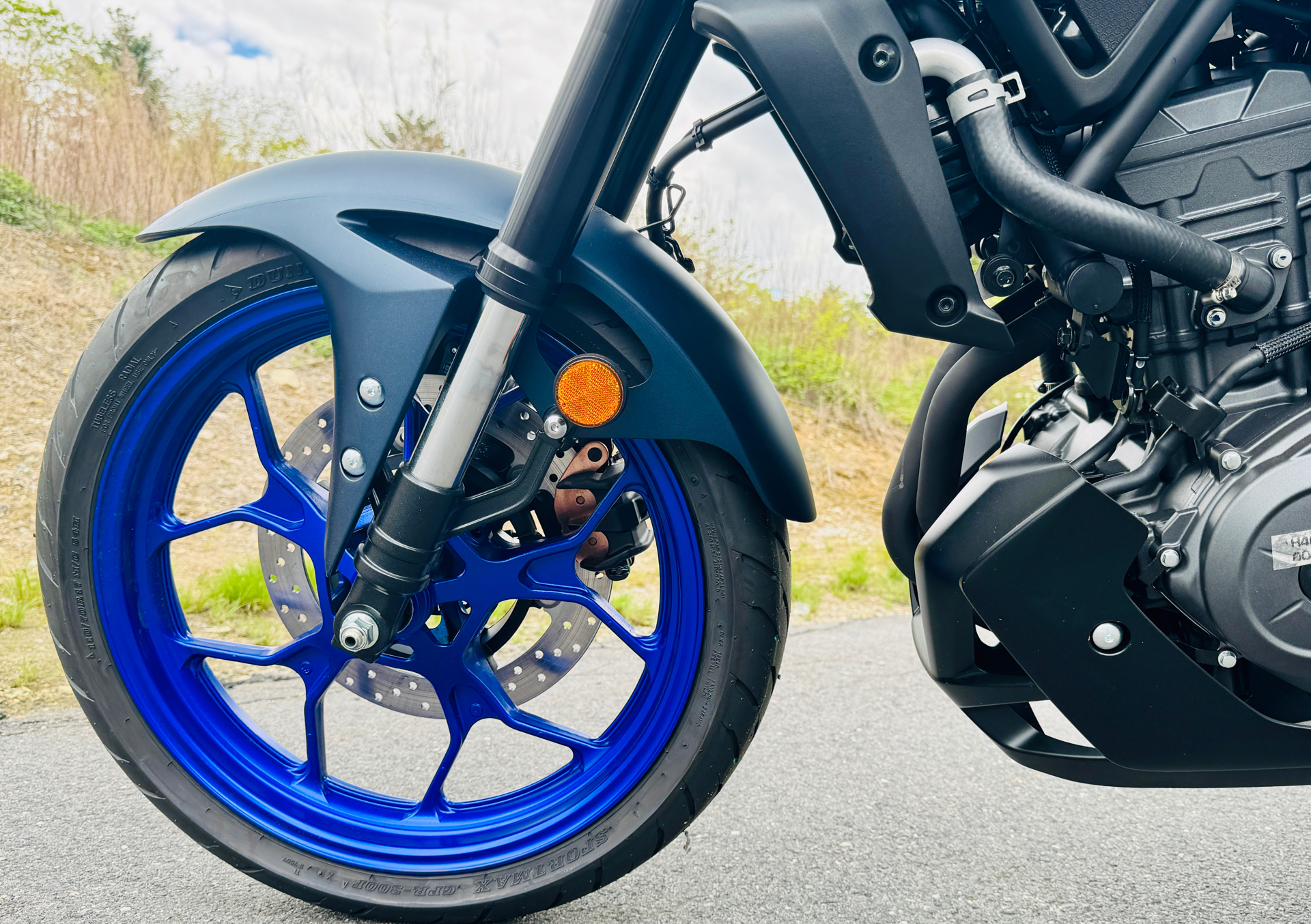 2025 Yamaha MT-03 in Foxboro, Massachusetts - Photo 22