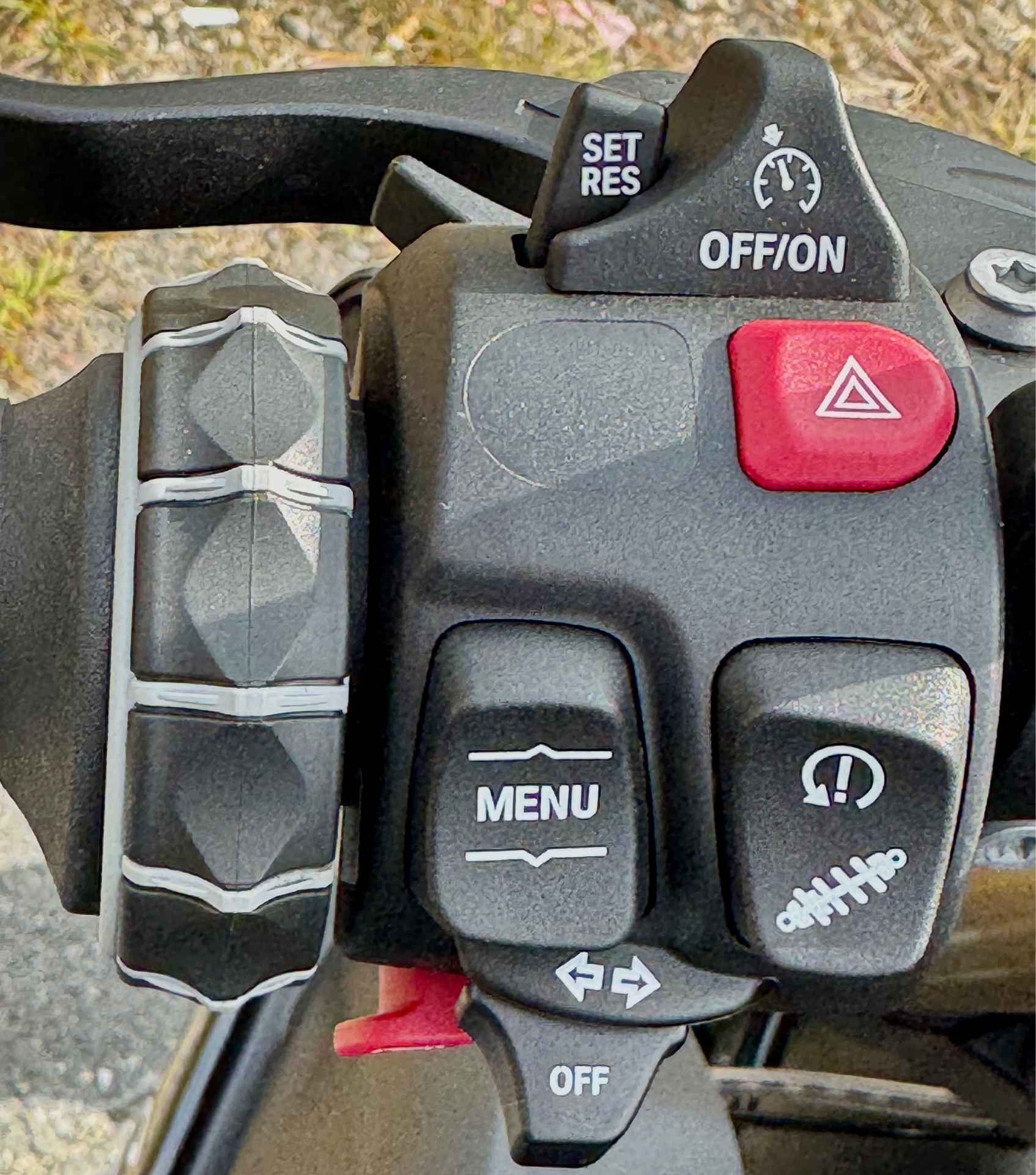 2024 BMW S 1000 R in Foxboro, Massachusetts - Photo 2