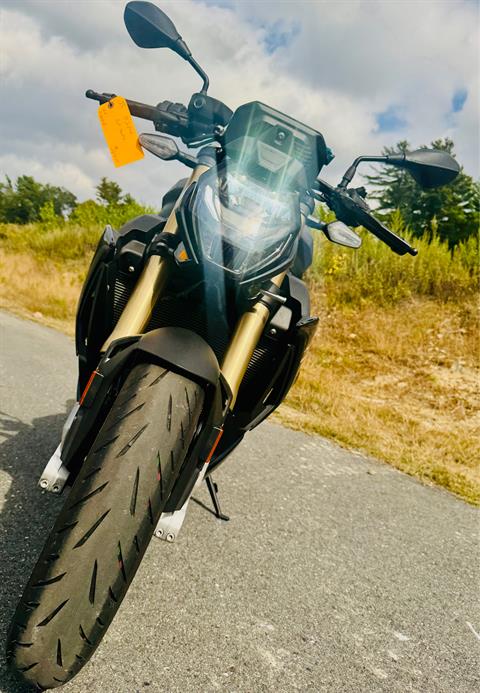 2024 BMW S 1000 R in Foxboro, Massachusetts - Photo 13
