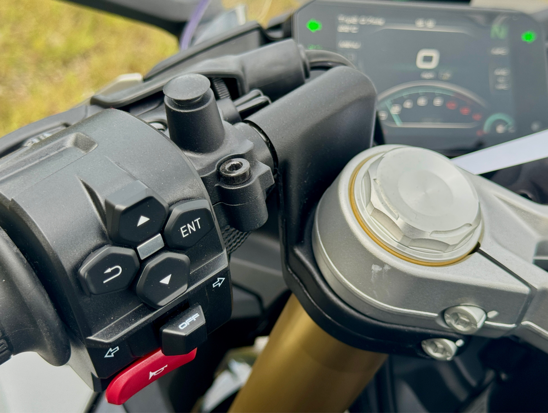 2025 CFMOTO 450SS in Foxboro, Massachusetts - Photo 10