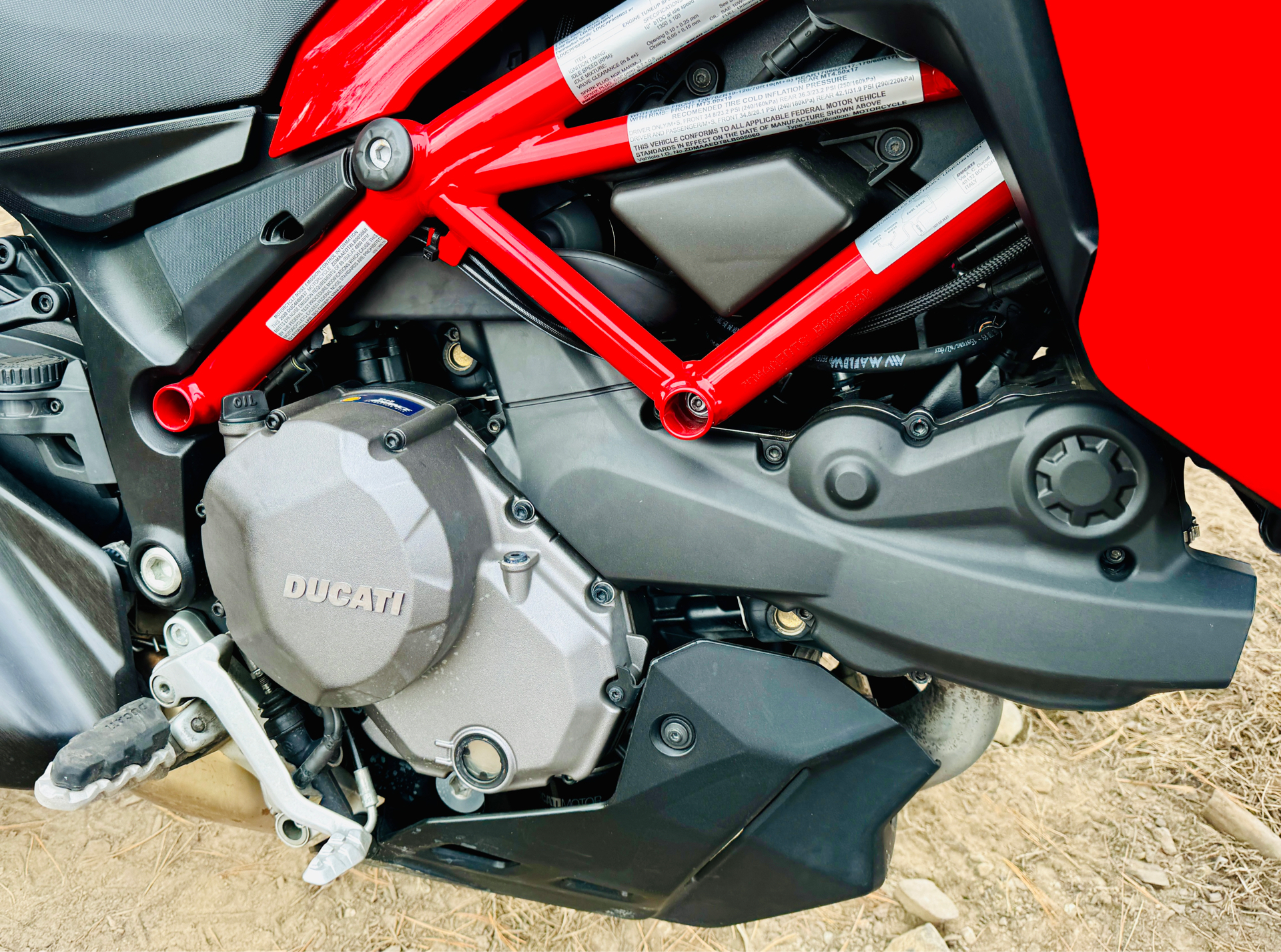2020 Ducati Multistrada 950 S Spoked Wheel in Foxboro, Massachusetts - Photo 17