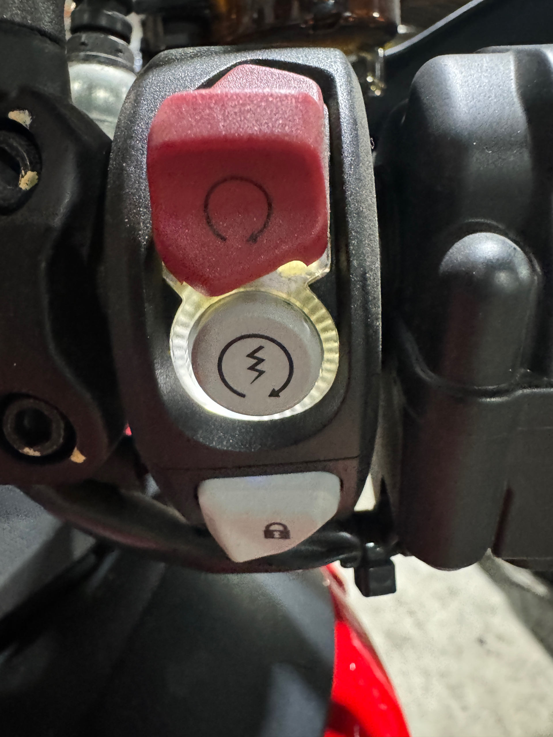 2020 Ducati Multistrada 950 S Spoked Wheel in Foxboro, Massachusetts - Photo 23