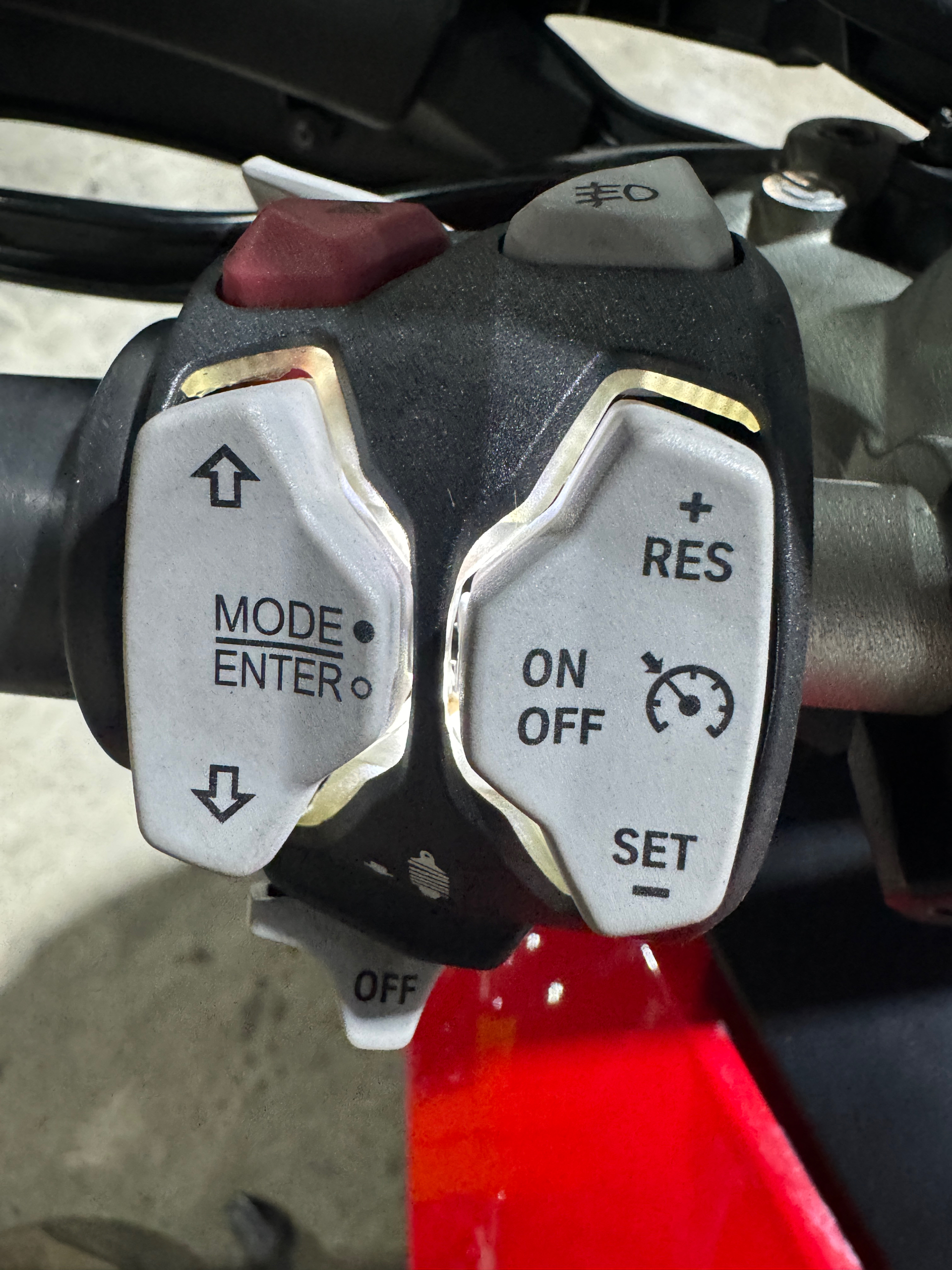 2020 Ducati Multistrada 950 S Spoked Wheel in Foxboro, Massachusetts - Photo 15