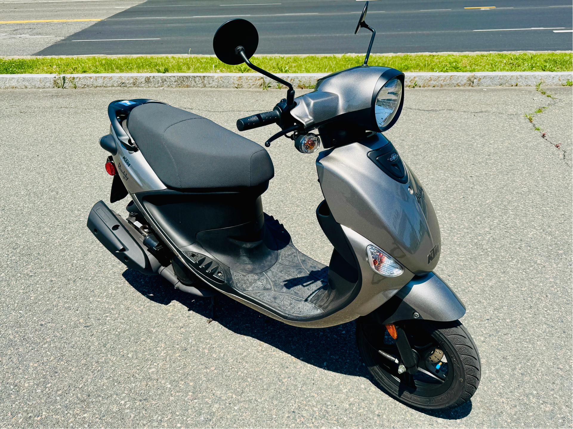 2019 Genuine Scooters Buddy 50 in Foxboro, Massachusetts - Photo 22