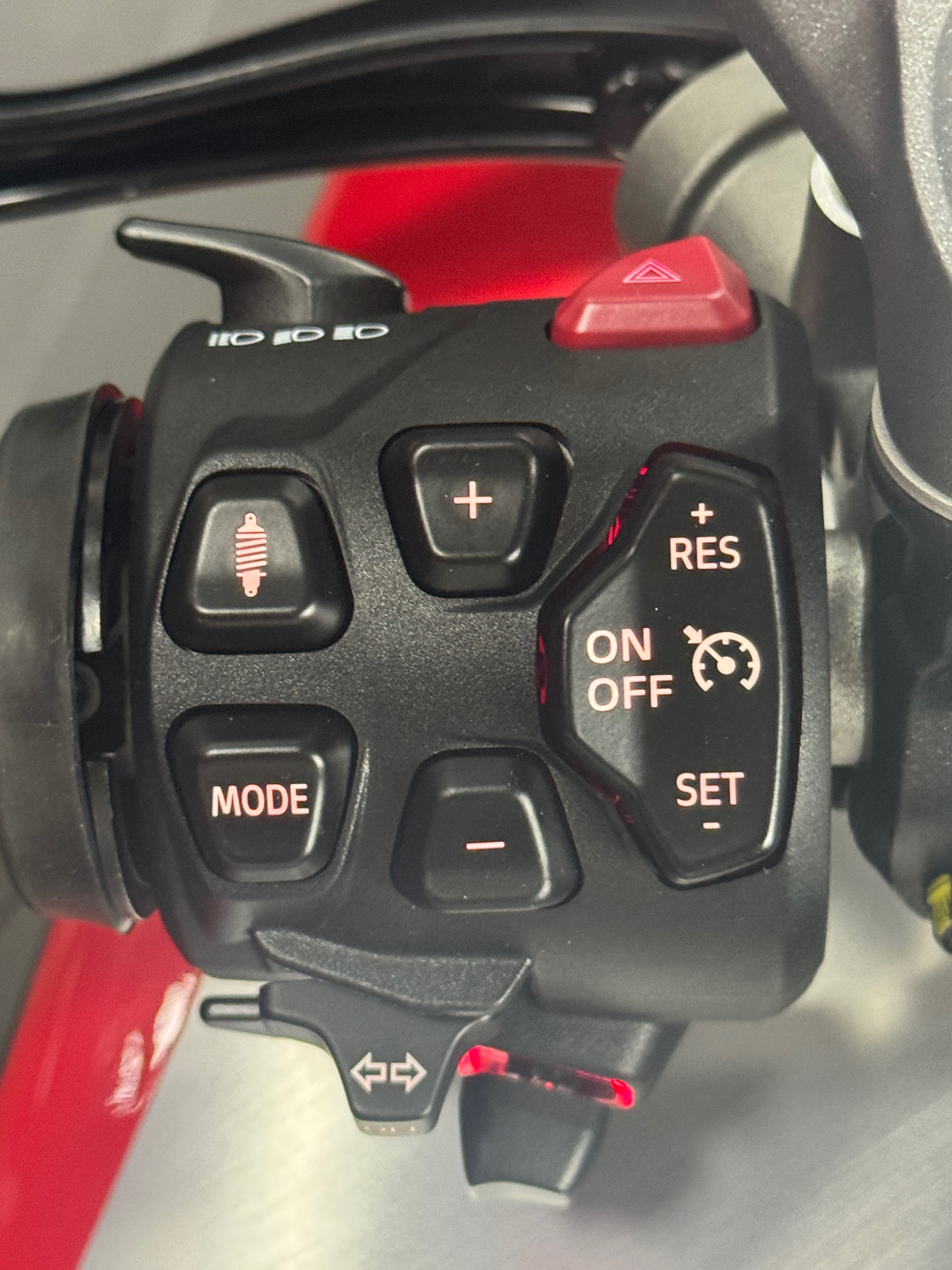 2025 Ducati Multistrada V4 Rally Adventure Travel & Radar in Foxboro, Massachusetts - Photo 5