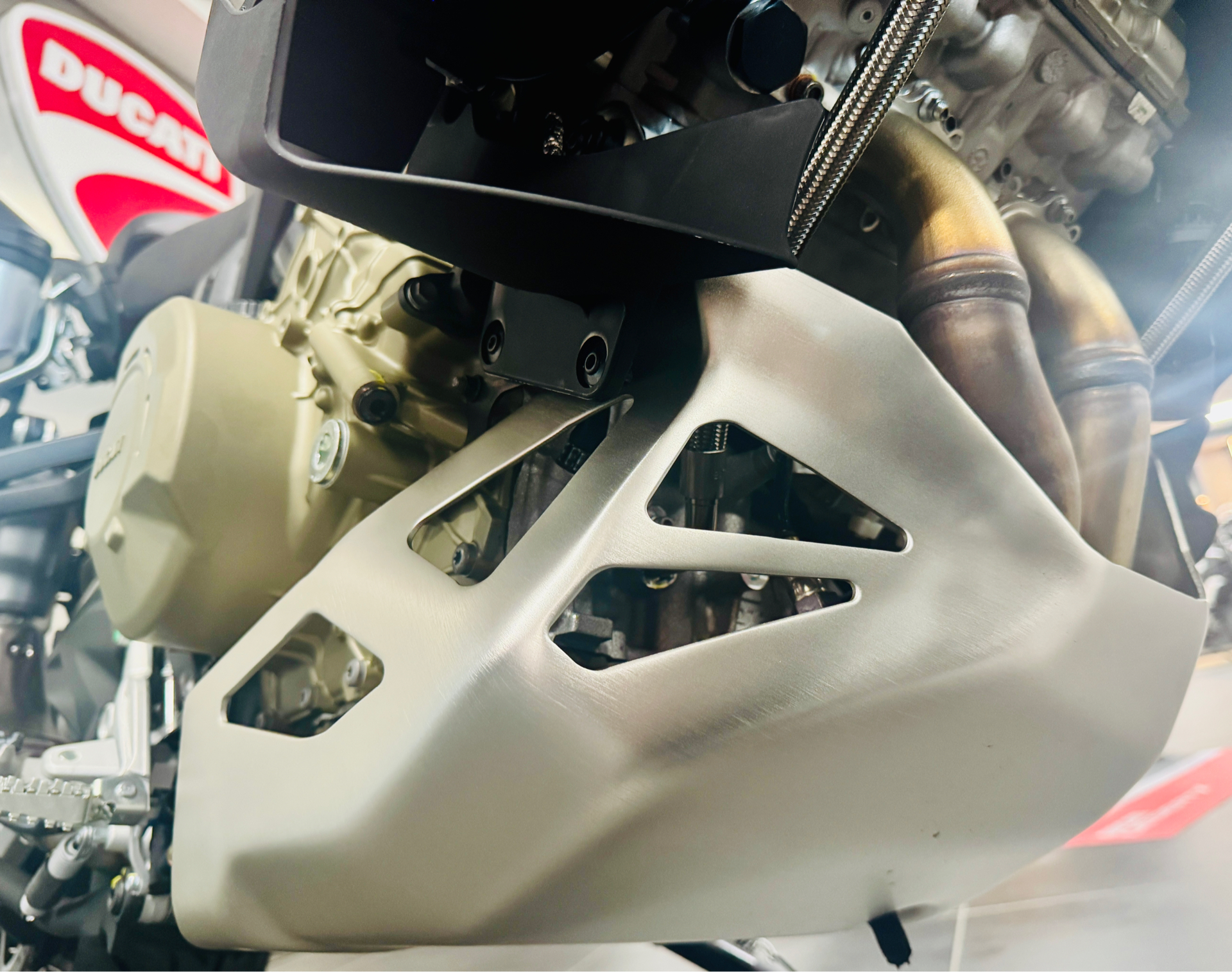2025 Ducati Multistrada V4 Rally Adventure Travel & Radar in Foxboro, Massachusetts - Photo 11