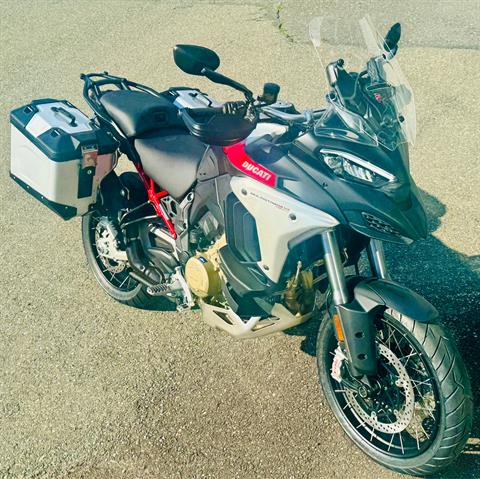 2025 Ducati Multistrada V4 Rally Adventure Travel & Radar in Foxboro, Massachusetts - Photo 15